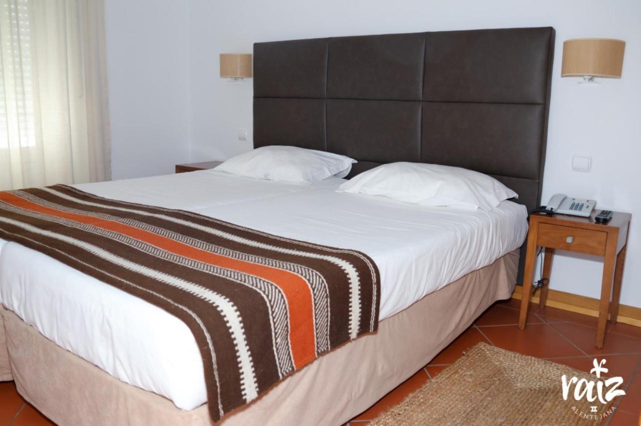 Raiz Alentejana II Bed and Breakfast Reguengos de Monsaraz Eksteriør billede